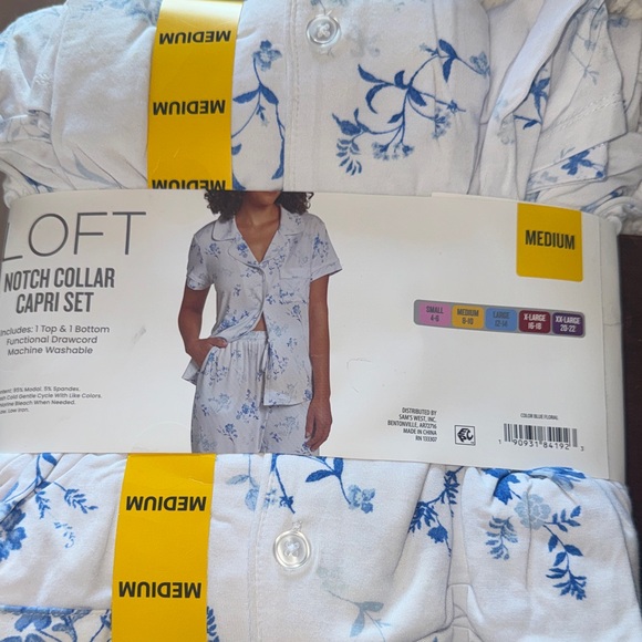 LOFT White and Blue Notch Collar Capri Pajama Set - Picture 4 of 4
